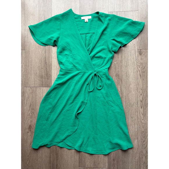 Monteau Los Angeles Dresses & Skirts - Monteau Los Angeles Womens Green Wrap Front Flutter Sleeve Dress Size XS